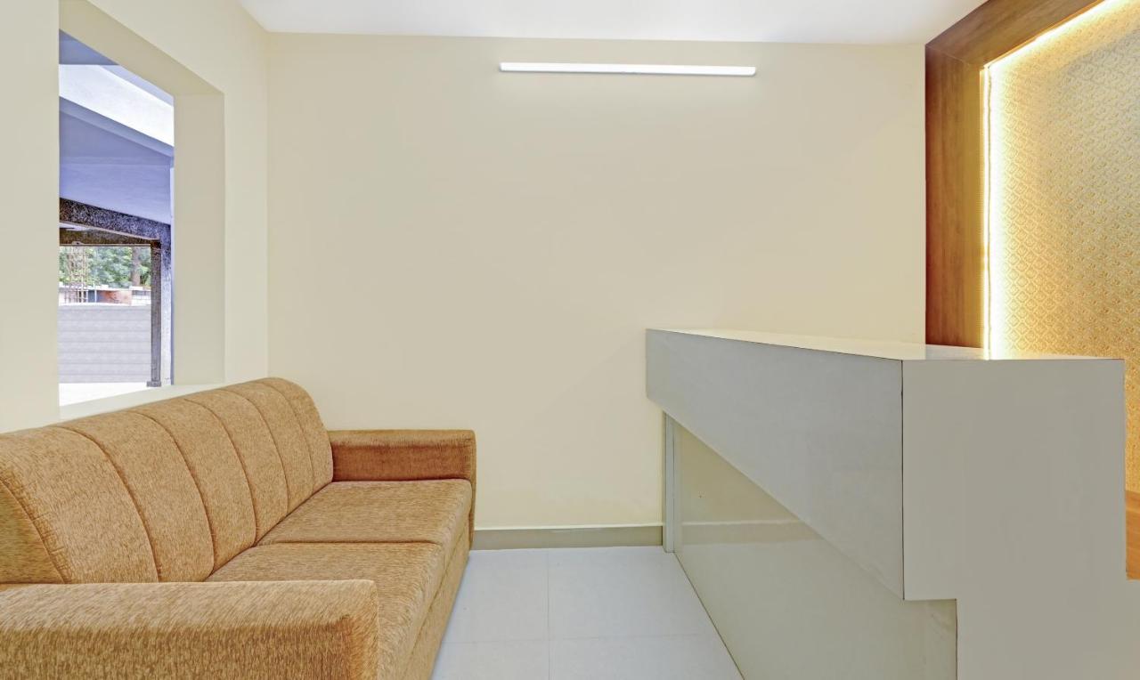 העיר בנגלור Treebo Trend Rishan Suites מראה חיצוני תמונה