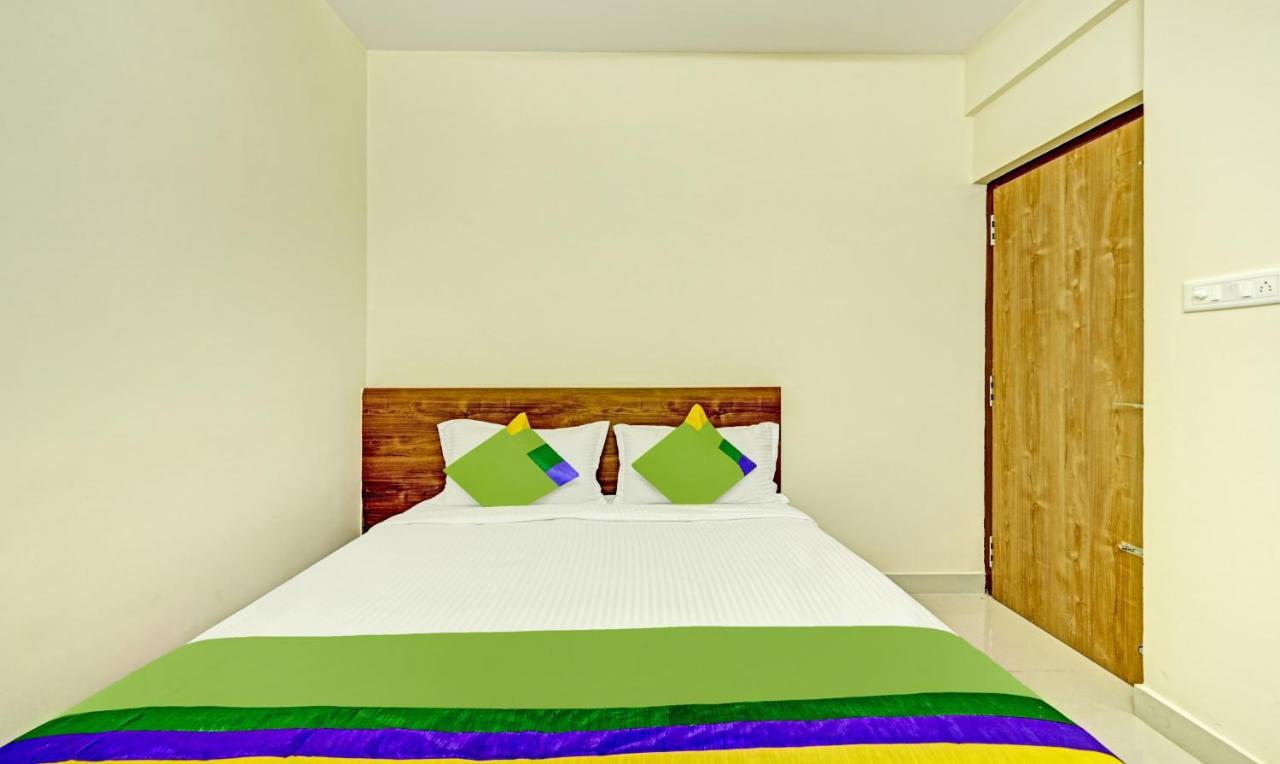 העיר בנגלור Treebo Trend Rishan Suites מראה חיצוני תמונה