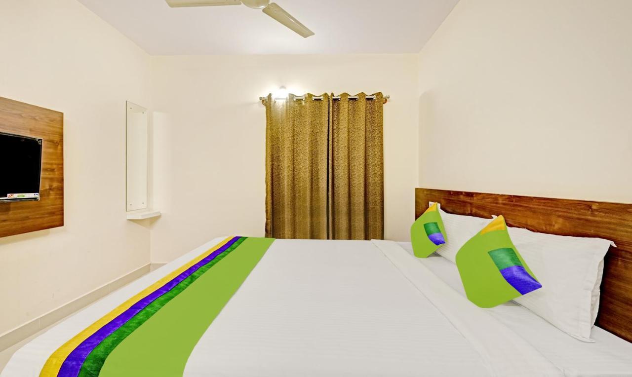 העיר בנגלור Treebo Trend Rishan Suites מראה חיצוני תמונה