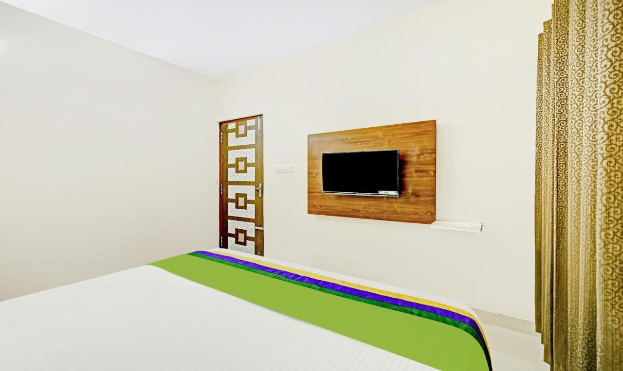 העיר בנגלור Treebo Trend Rishan Suites מראה חיצוני תמונה